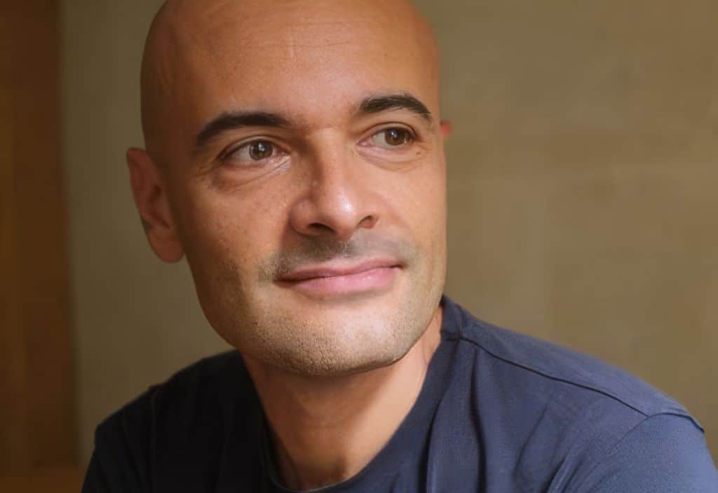 ea02deae6f3136393730333435363830363735-topaz